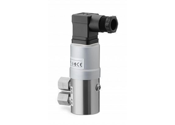 QBE3100UD25 (арт.): Датчик перепада давления жидкости или газа (от 0 до 25 PSI), 4...20 мА, IP65